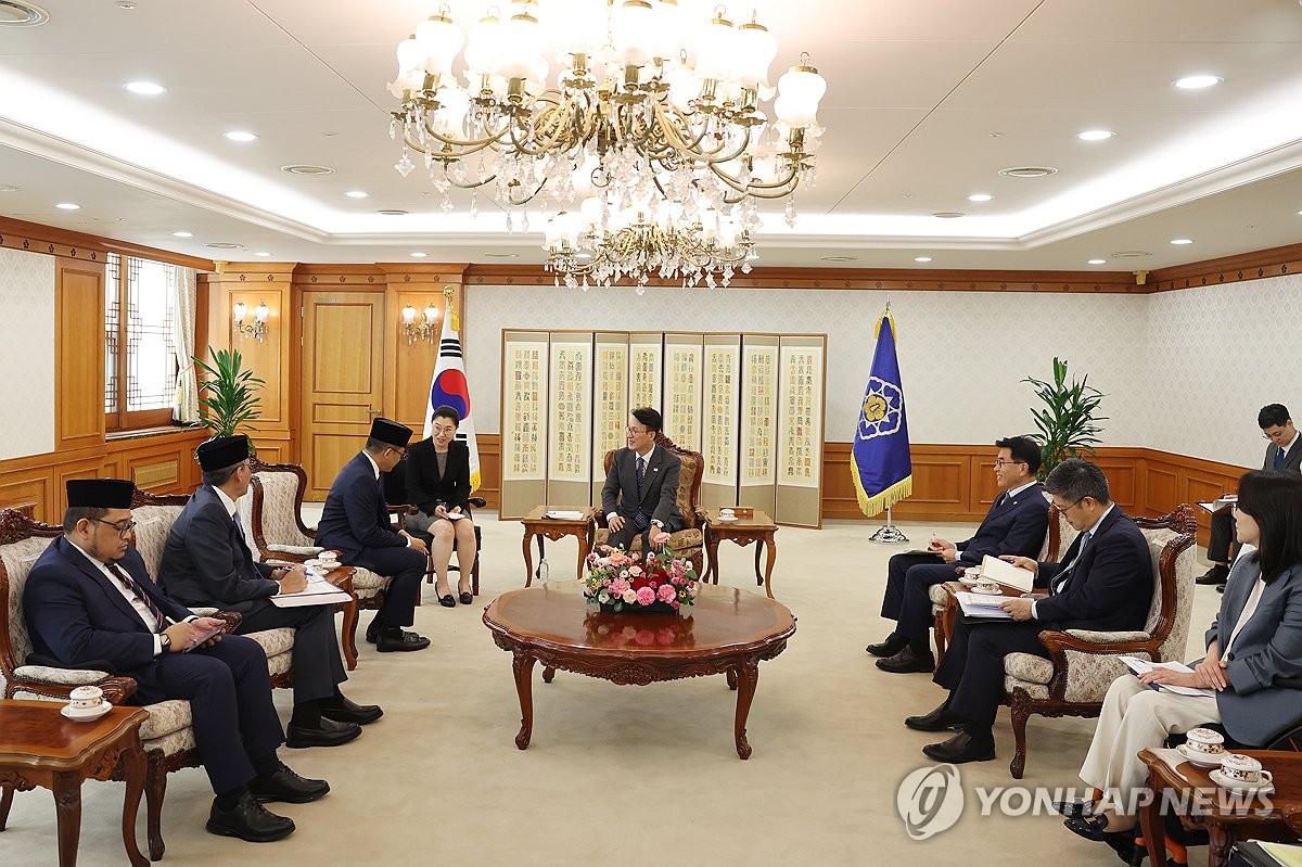 인도네시아 외교장관 접견하는 김민석 국무총리