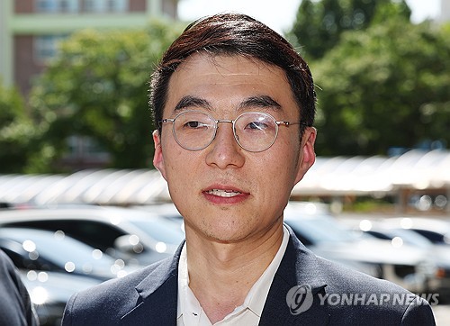 문진석-김남국 인사청탁 문자 논란…국힘 "해명·사퇴해야"