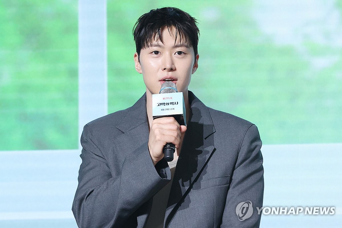 '고백의 역사' 공명 30대에 교복…풋풋한 청춘 보여줄게요