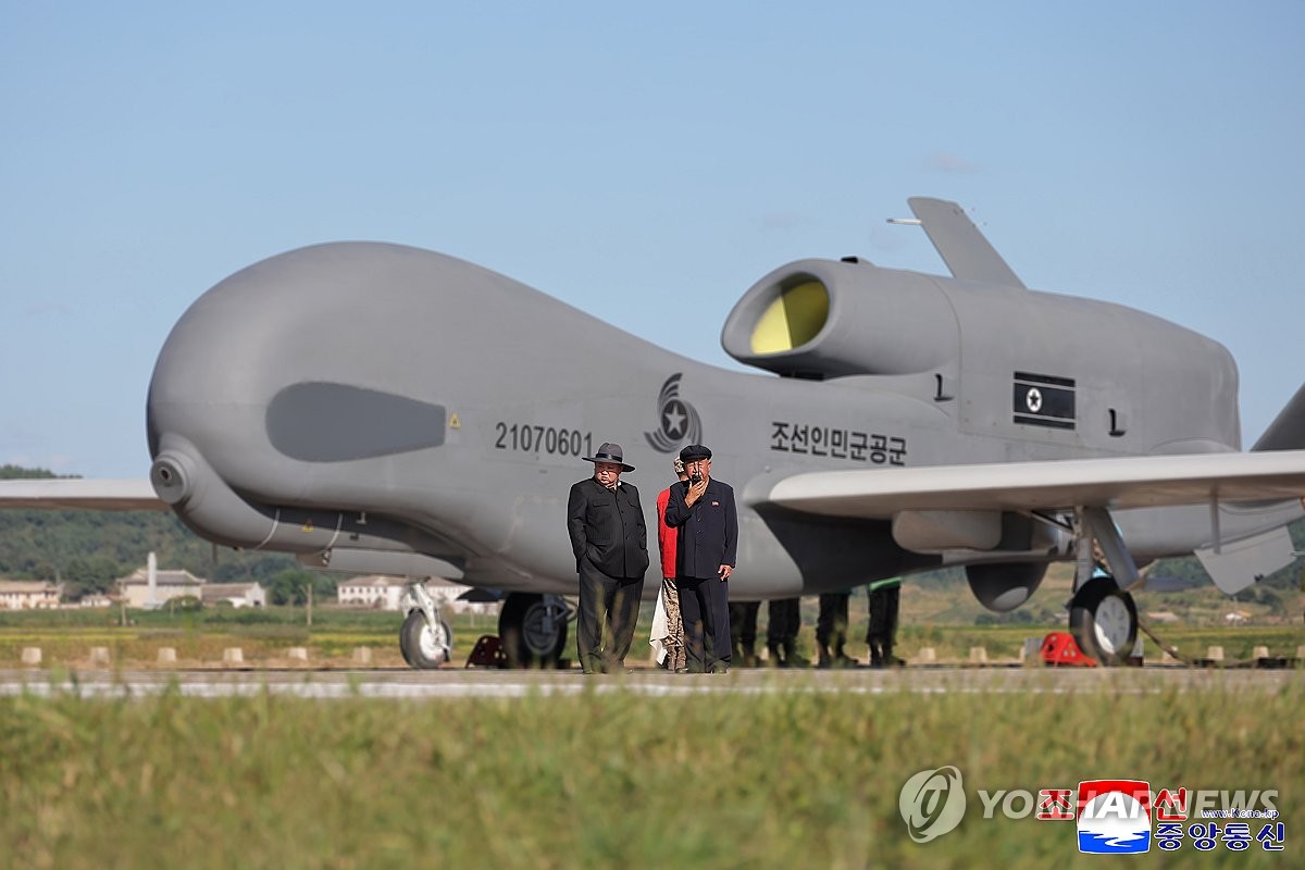북한 김정은, 전술무인공격기 성능시험 지도