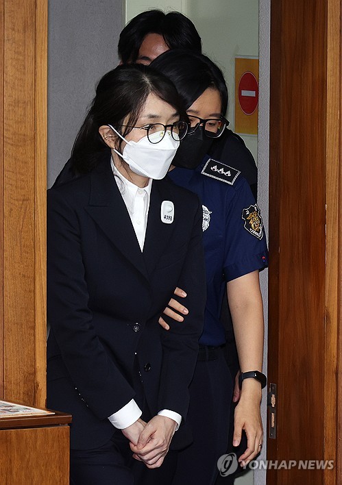 balckpink mantra MBC 事前収録限定 ジェニー　サノク 話題殺到！】BLACKPINK ジェニーのソロ曲『Mantra』ってどんな曲