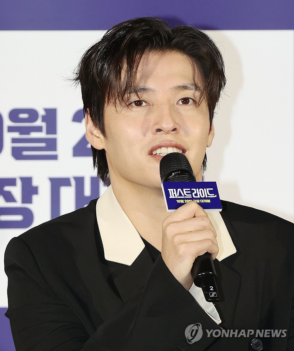 영화 '퍼스트 라이드' 강하늘 대본 보고 웃음 끊이지 않았죠