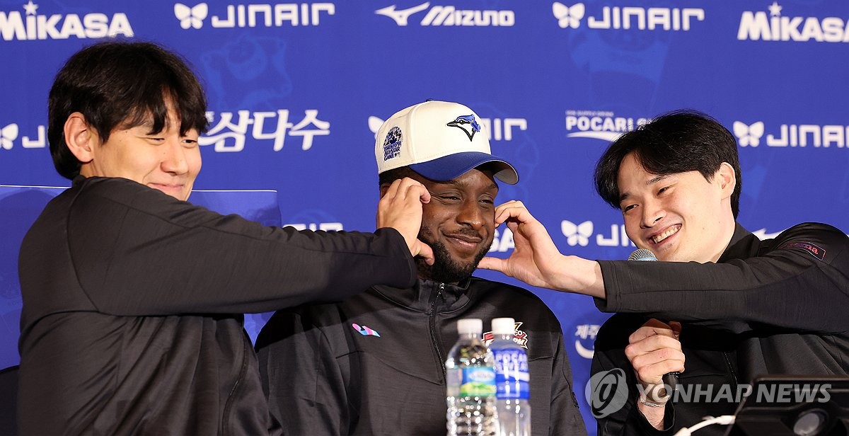 남자 프로배구 '선수가 꼽은' 경계 대상 1호는 한국전력 베논