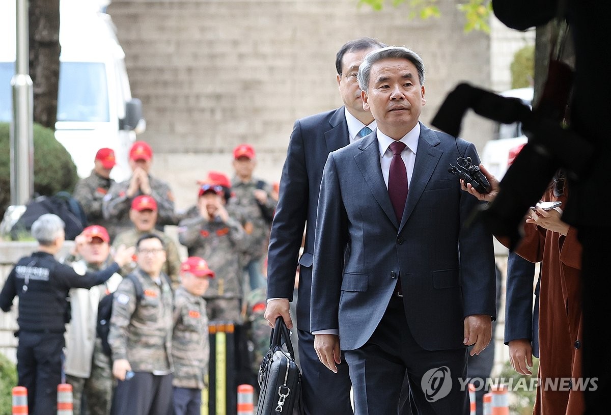 영장심사 출석한 이종섭 전 국방장관
