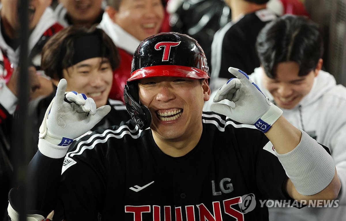 김현수의 함박웃음