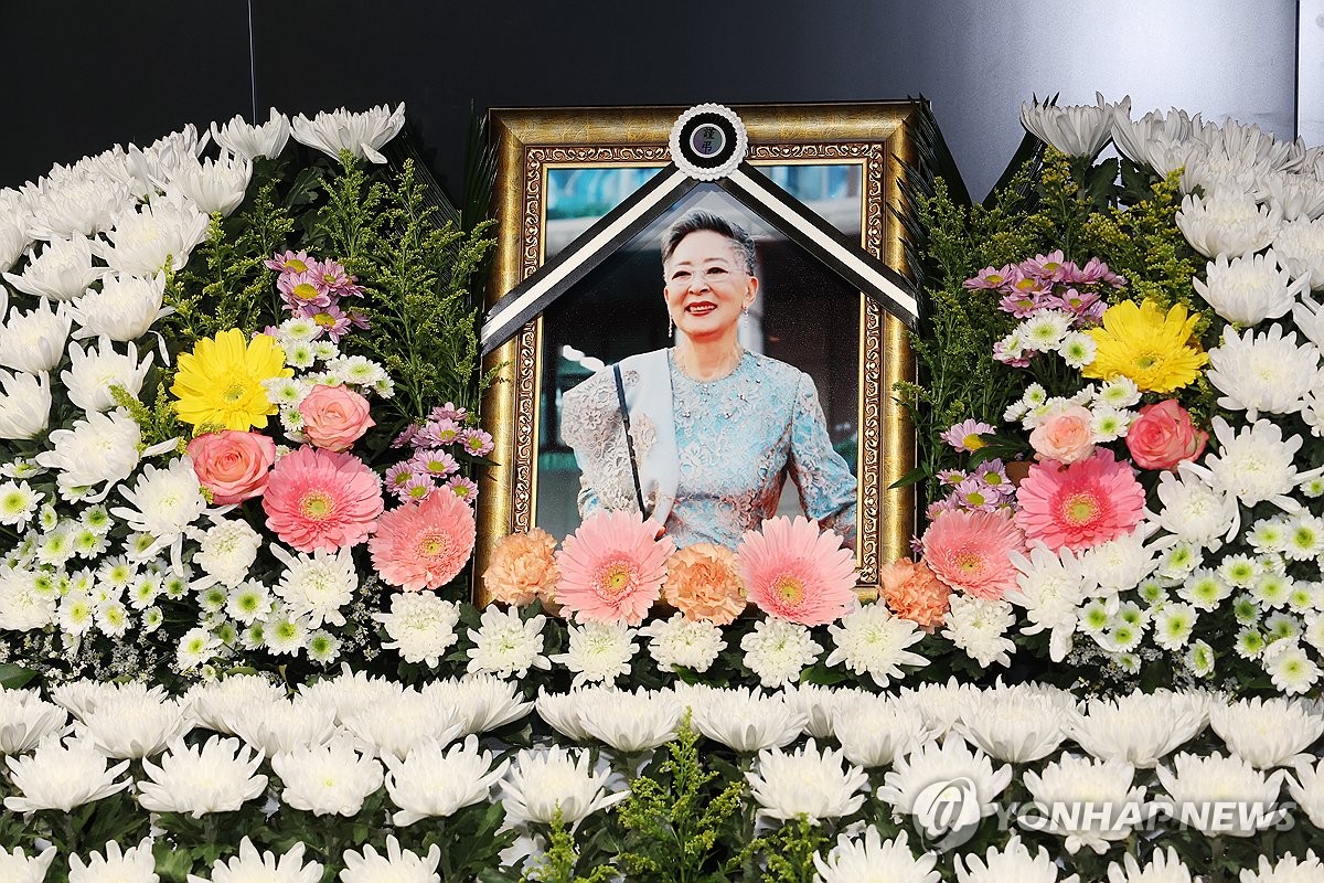 故 김지미에 금관문화훈장 추서…한국 영화 발전 기여