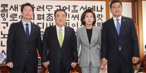 여야, '1개월 패스트트랙 승부' 돌입…여론전·수싸움 '치열'